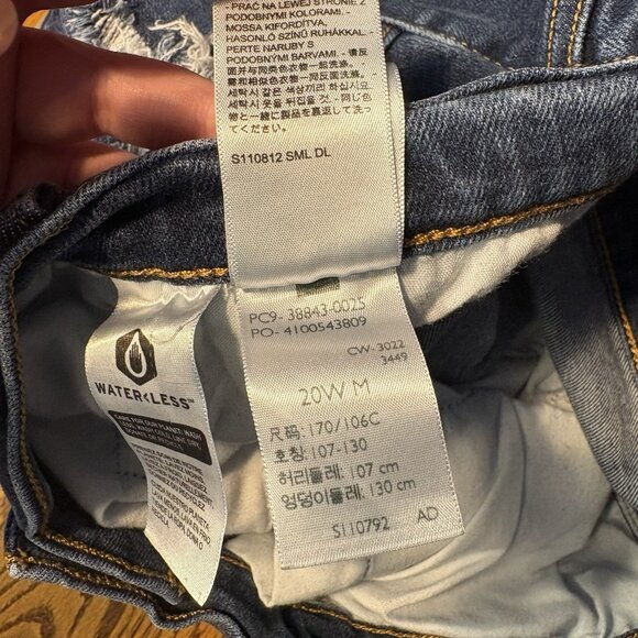 Levis Women Plus Sz 20W Dark Indigo Destructed Ribcage Straight Ankle Jeans - Picture 14 of 14